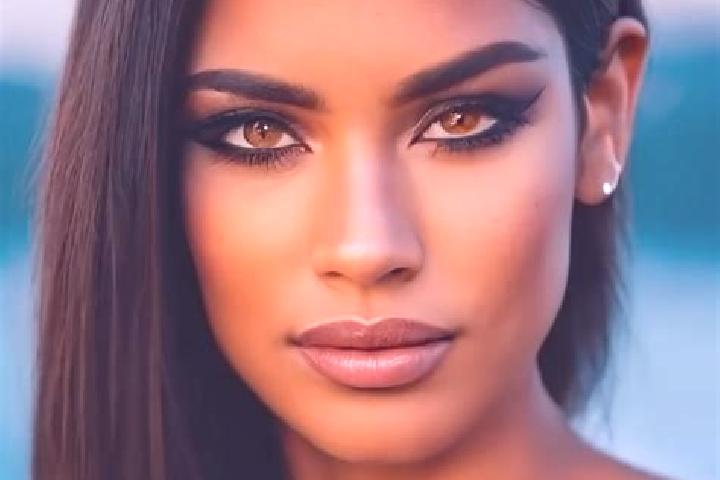 Lily, 24, a black green-eyed latina companion based in Haolin. Offering CIM, A-Level, Couples. Available for incall and outcall, overnight bookings available.