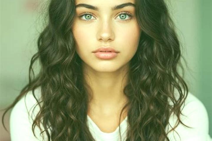 Lily, 24, a dark blonde amber-eyed mediterranean companion based in Dixmont. Offering Tantra, Striptease, 69, Party Girl. Available for incall and outcall, o...