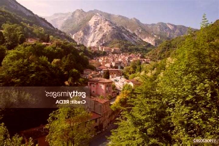 Lily, 25 — Escort in Torano, Italy