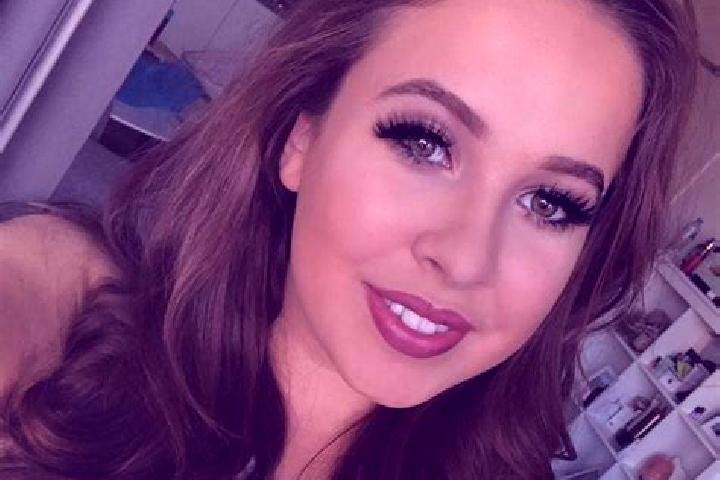 Lily, 26, a dark blonde dark-eyed slavic companion based in Sankt Peter. Offering Girlfriend Experience, A-Level, Erotic Massage. Available for incall and ou...