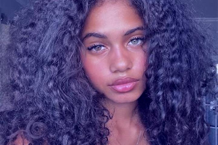 Lily, 26, a red blue-eyed ebony companion based in Castle Rock. Offering Duos, Girlfriend Experience, Couples. Available for incall and outcall, overnight bo...