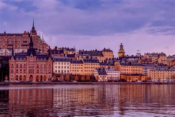Lily, 26 — Escort in Nyland, Sweden