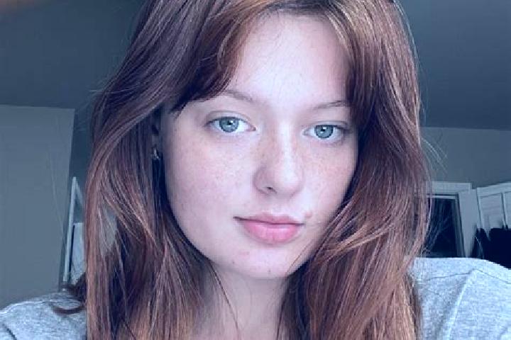 Lily, 27, a red green-eyed caucasian companion based in Tala. Offering Fetish, Prostate Massage, BDSM. Available for incall and outcall, overnight bookings a...