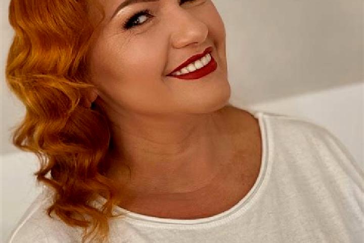 Lily, 27 — Escort in Dovhe, Ukraine