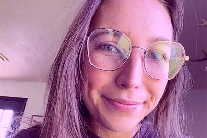 Lily, 27 — Escort in Tekonsha, United States