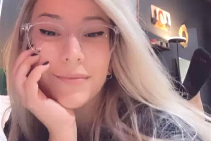 Lily, 28, a blonde grey-eyed asian companion based in Huancani. Offering Overnight, A-Level, Party Girl, Domination. Available for incall and outcall, overni...