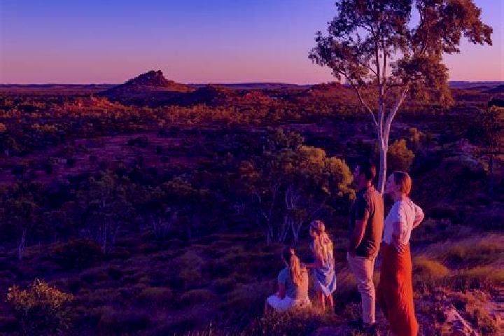 Lily, 28 — Escort in Cloncurry, Australia