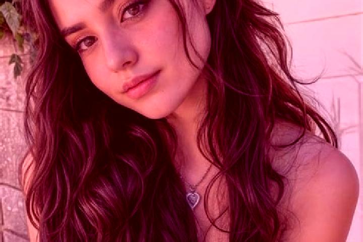 Lily, 29, a black hazel-eyed middle eastern companion based in Saint-Augustin. Offering BDSM, Girlfriend Experience, Prostate Massage, Duos, Couples. Availab...