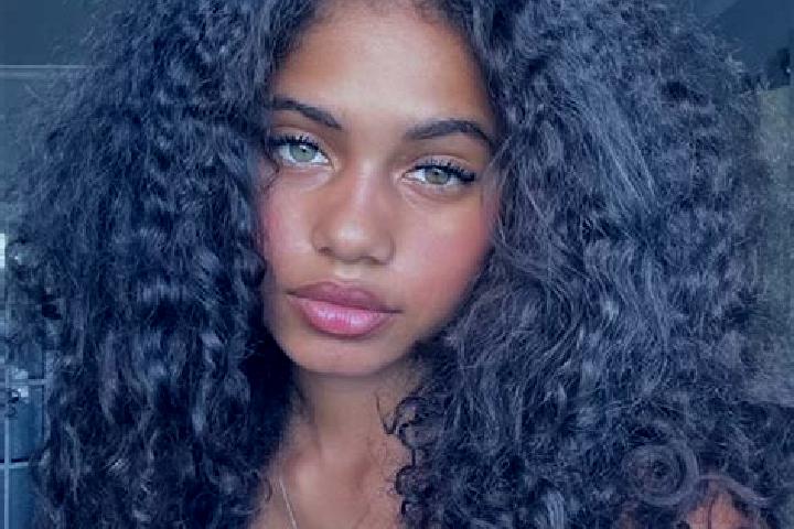 Lily, 29, a red blue-eyed ebony companion based in Northdale. Offering GFE, Domination, Erotic Massage. Available for incall and outcall, overnight bookings ...