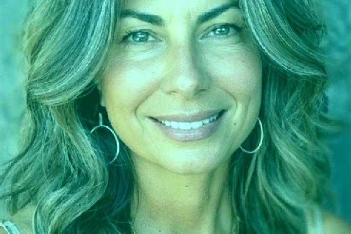 Lily, 31, a brunette grey-eyed latina companion based in Almudevar. Offering Massage, CIM. Available for incall and outcall, day and evening dates.