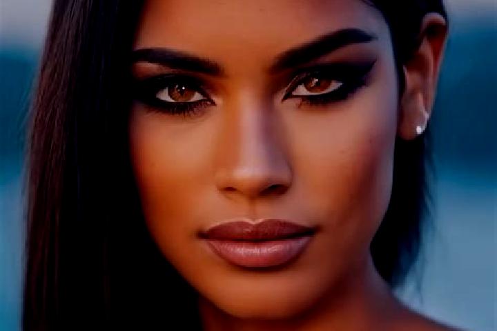 Lily, 32, a black hazel-eyed latina companion based in Curtin. Offering Overnight, Domination, Massage, CIM. Available for incall and outcall, day and evenin...