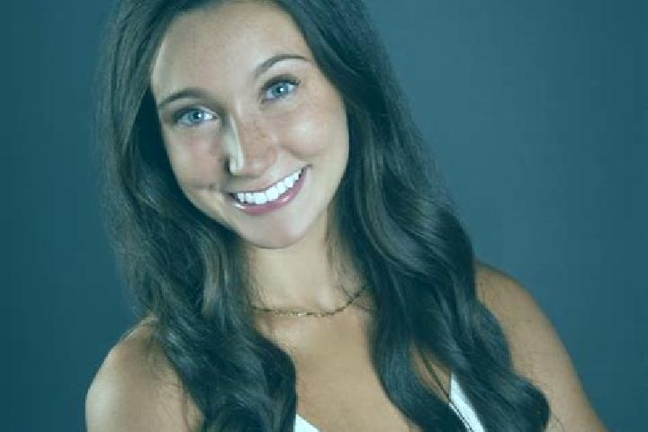 Lily, 32 — Escort in Broomall, United States