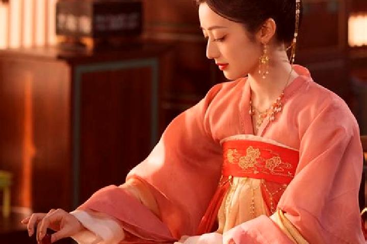 Lily, 32 — Escort in Junxian, China