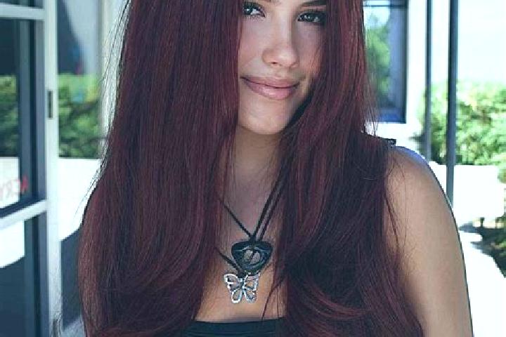Lily, 33, a auburn dark-eyed slavic companion based in Nowa Iwiczna. Offering Prostate Massage, Roleplay, Erotic Massage, Girlfriend Experience. Available fo...