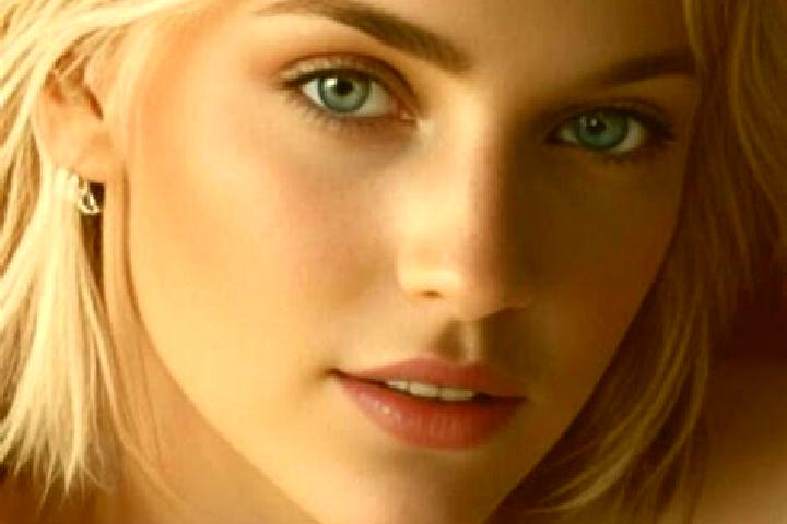 Lily, 33, a blonde blue-eyed caucasian companion based in Istan. Offering BDSM, Couples, Girlfriend Experience, Deep French Kissing, Travel Companion. Availa...
