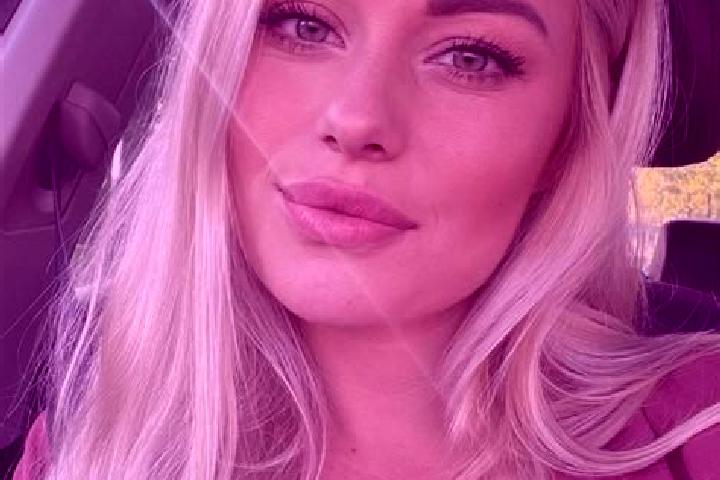 Lily, 33, a blonde hazel-eyed slavic companion based in Amposta. Offering Domination, Party Girl, Dinner Date, OWO, Travel Companion. Available for incall an...