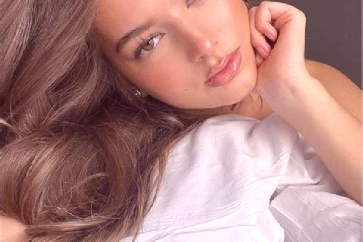 Lily, 33, a chestnut green-eyed latina companion based in Kpakiepleu. Offering Fetish, Tantra, Travel Companion, Massage, Dinner Date. Available for incall a...