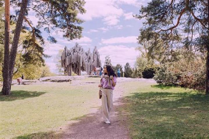 Lily, 33 — Escort in Kuninkaala, Finland