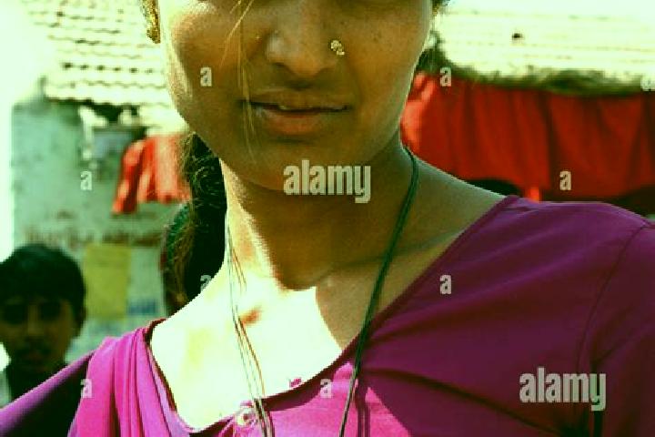 Lily, 34, a red green-eyed indian companion based in Karratha. Offering Fetish, Tantra. Available for incall and outcall, overnight bookings available.