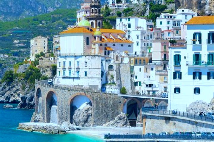 Lily, 34 — Escort in Baselice, Italy