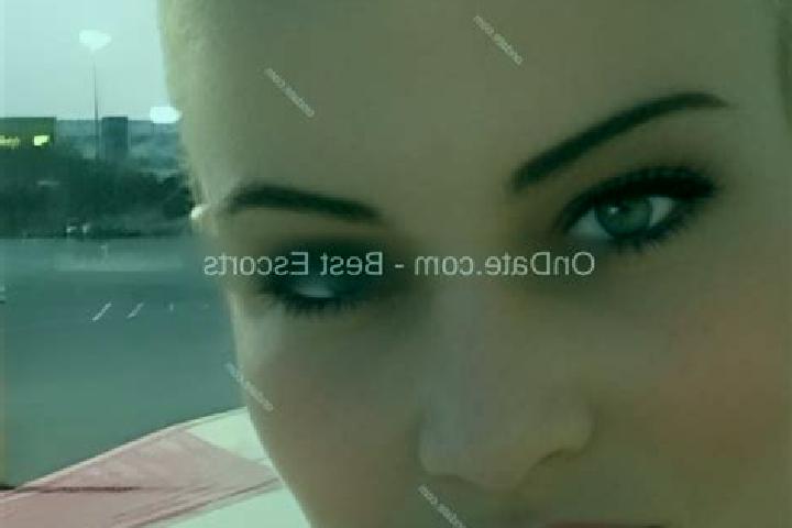 Lily, 34 — Escort in Greenpoint, United States