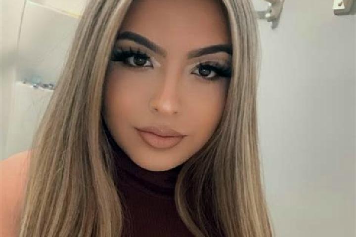 Lily, 35, a blonde amber-eyed latina companion based in Barwani. Offering Massage, BDSM, Overnight. Available for incall and outcall, overnight bookings avai...