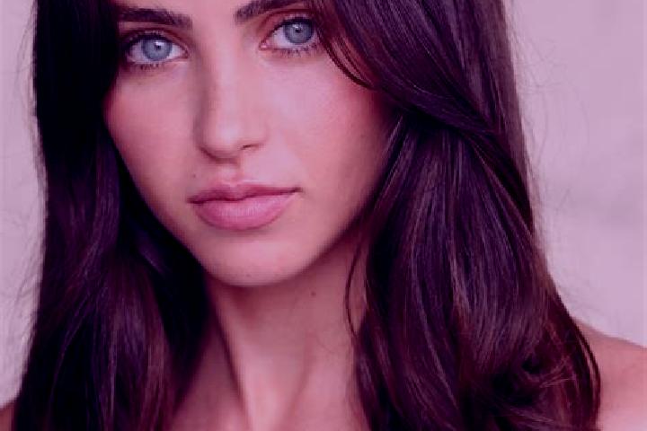 Lily, 35, a brunette blue-eyed indian companion based in Donnerskirchen. Offering Massage, Girlfriend Experience, A-Level, Travel Companion, Roleplay. Availa...