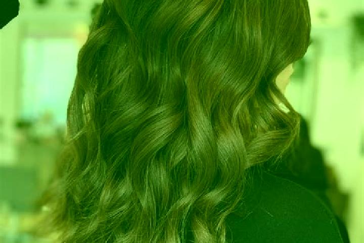 Lily, 35, a chestnut brown-eyed european companion based in Soye-en-Septaine. Offering Tantra, Travel Companion, Girlfriend Experience, Couples. Available fo...
