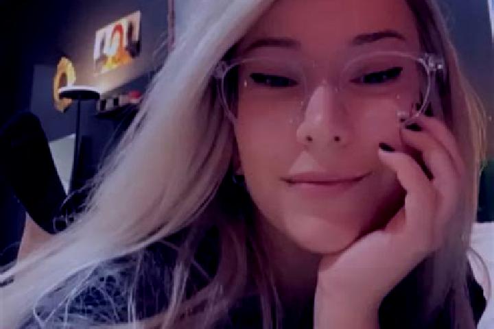 Lily, 36, a blonde grey-eyed caribbean companion based in Rot am See. Offering Domination, BDSM, CIM. Available for incall and outcall, day and evening dates.