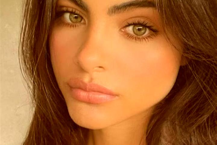 Lily, 36, a chestnut hazel-eyed caucasian companion based in Dingbao. Offering Party Girl, BDSM, Massage, Striptease. Available for incall and outcall, day a...