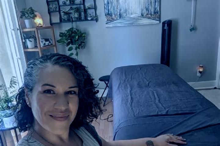 Lily, 36, a red grey-eyed ebony companion based in Bladenboro. Offering Dinner Date, Tantra, Massage, A-Level. Available for incall and outcall, overnight bo...
