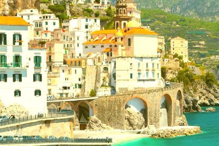Lily, 36 — Escort in Colleretto Castelnuovo, Italy