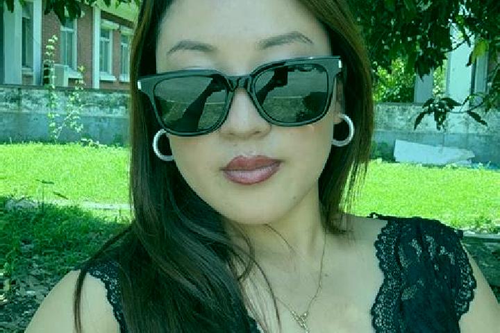 Lily, 37 — Escort in Namchi, India