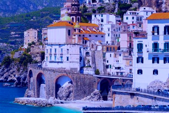 Lily, 37 — Escort in Sava, Italy