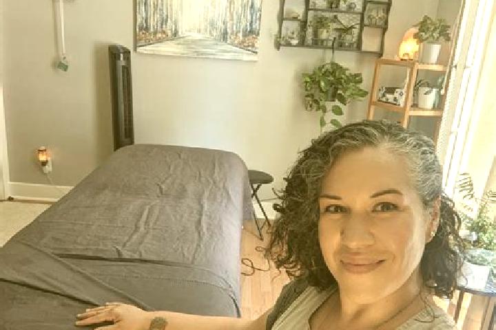 Lily, 38, a black grey-eyed caribbean companion based in Kabevogo. Offering Duos, Erotic Massage, Tantra, Roleplay. Available for incall and outcall, overnig...