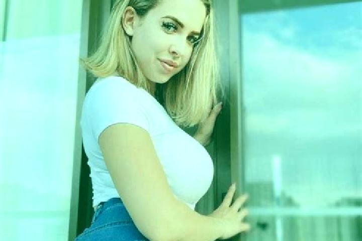 Lily, 39, a blonde amber-eyed latina companion based in Tissa. Offering Roleplay, GFE, Deep French Kissing, CIM, Erotic Massage. Available for incall and out...