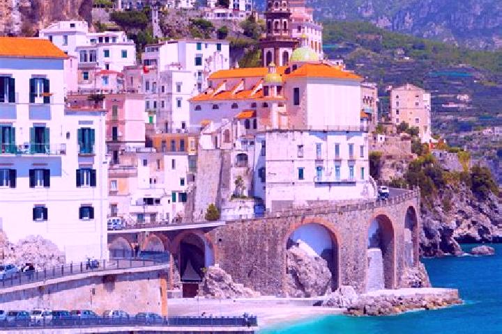 Lily, 39 — Escort in Oppeano, Italy