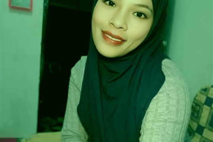 Lily, 39 — Escort in Papilawe, Indonesia