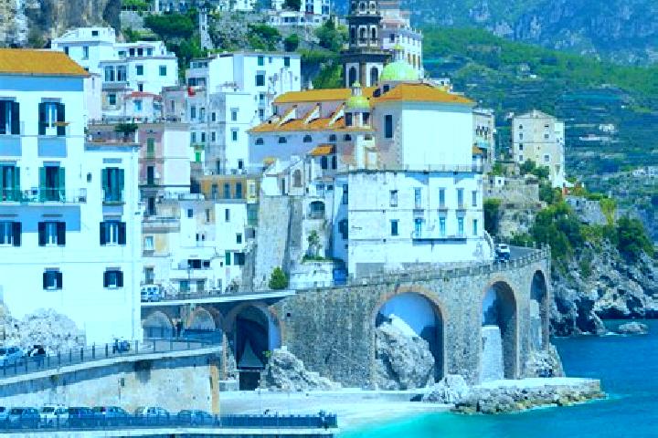 Lily, 39 — Escort in Pollina, Italy