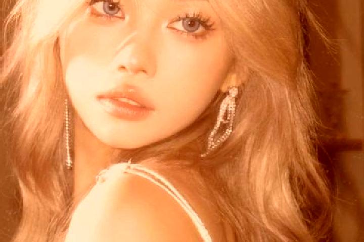 Lucy, 20, a blonde grey-eyed asian companion based in Sefid Tameshk. Offering Fetish, Massage, Erotic Massage, Party Girl, Travel Companion. Available for in...