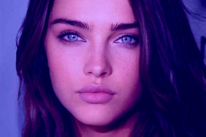 Lucy, 20, a brunette grey-eyed caucasian companion based in Matapozuelos. Offering Overnight, Duos, Striptease, Massage. Available for incall and outcall, ov...