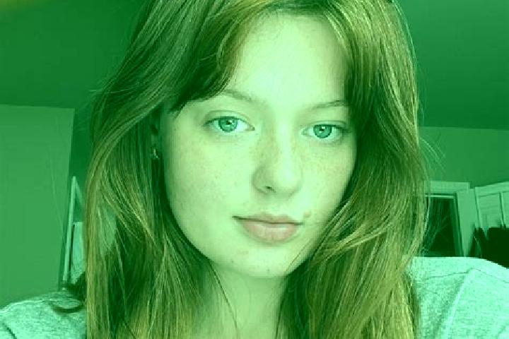Lucy, 20, a red grey-eyed european companion based in Gaffney. Offering OWO, A-Level, BDSM. Available for incall and outcall, overnight bookings available.