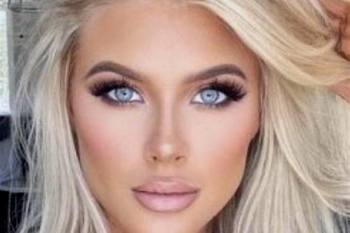 Lucy, 21, a platinum blonde green-eyed caribbean companion based in Fohorem. Offering Striptease, Couples, Prostate Massage, Massage. Available for incall an...