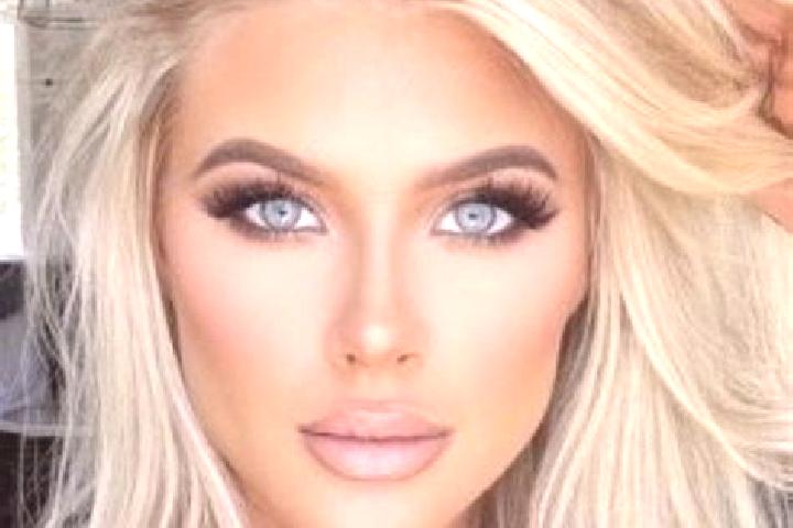 Lucy, 21, a platinum blonde hazel-eyed ebony companion based in Teminabuan. Offering OWO, Domination, Girlfriend Experience, BDSM, Duos. Available for incall...