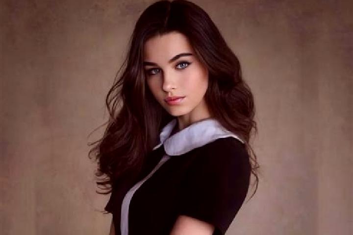 Lucy, 21, a red blue-eyed slavic companion based in Conches-en-Ouche. Offering Deep French Kissing, Domination, Massage, Girlfriend Experience. Available for...