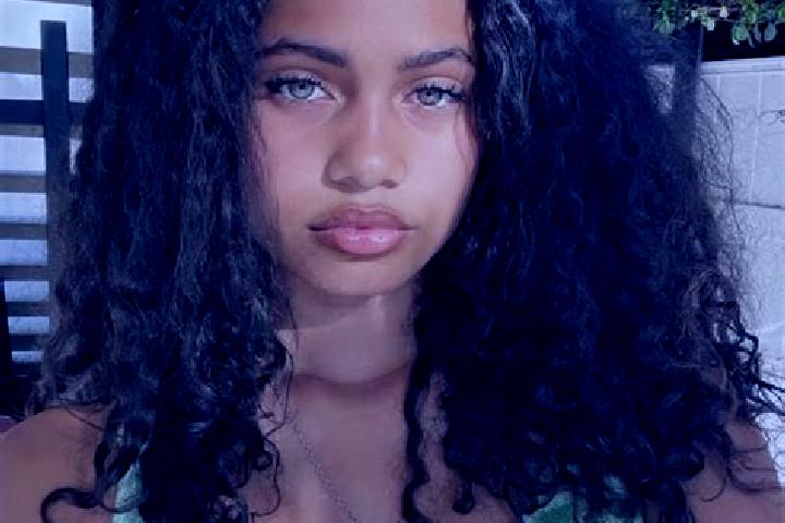 Lucy, 21, a red green-eyed mixed companion based in Coajomulco. Offering Domination, Roleplay, 69, Party Girl. Available for incall and outcall, day and even...