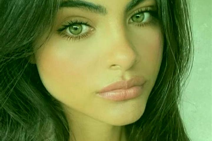 Lucy, 22, a brunette green-eyed middle eastern companion based in Condon. Offering Massage, OWO, Duos, Striptease. Available for incall and outcall, day and ...