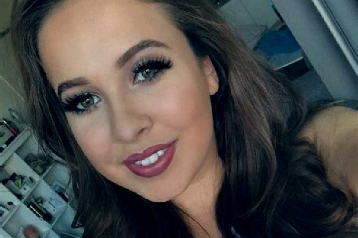 Lucy, 22, a dark blonde dark-eyed ebony companion based in Magnac-sur-Touvre. Offering Striptease, Duos, Girlfriend Experience, Party Girl. Available for inc...