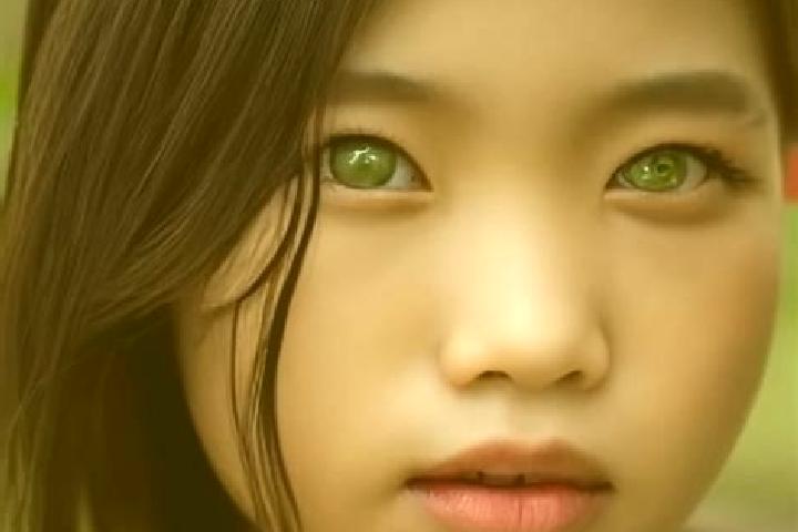 Lucy, 22, a dark blonde green-eyed asian companion based in Deenwood. Offering Party Girl, Dinner Date, Duos. Available for incall and outcall, day and eveni...