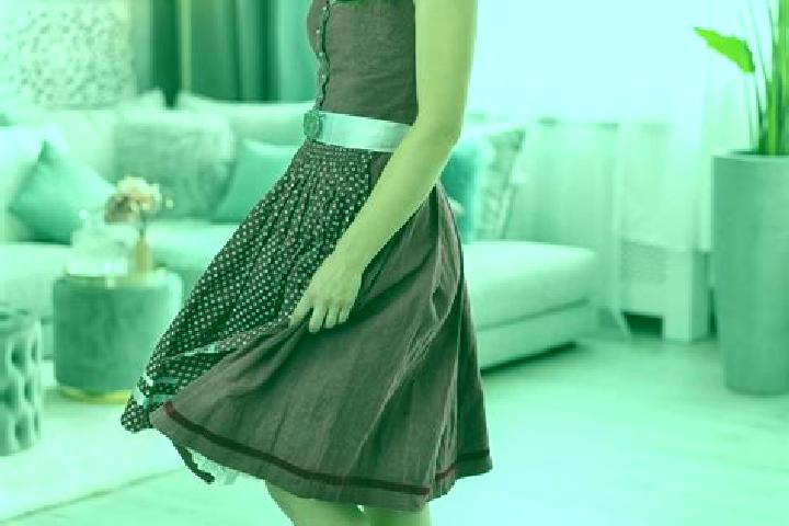 Lucy, 22 — Escort in Ciocani, Romania